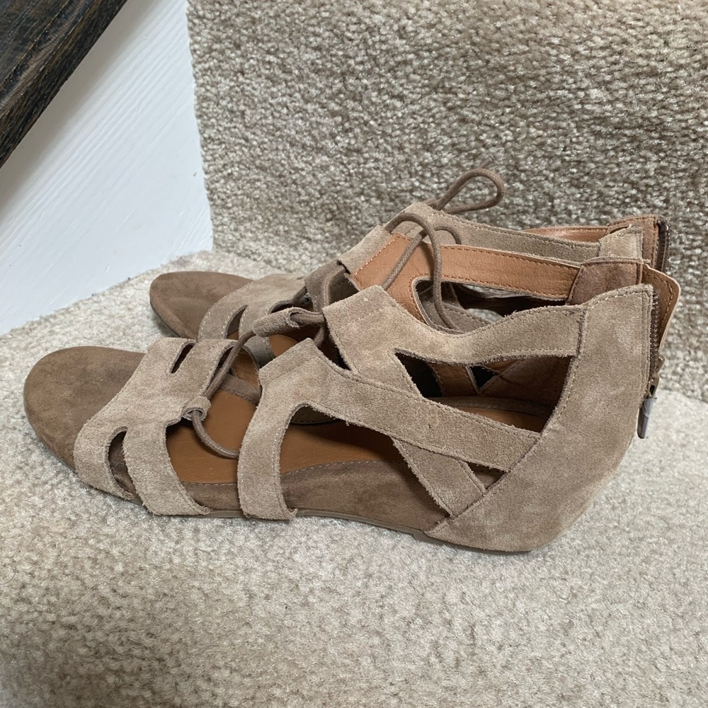Womens EuroSoft sandals size 6.5